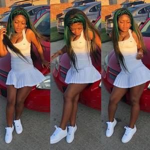 Meet your Posher, Briana